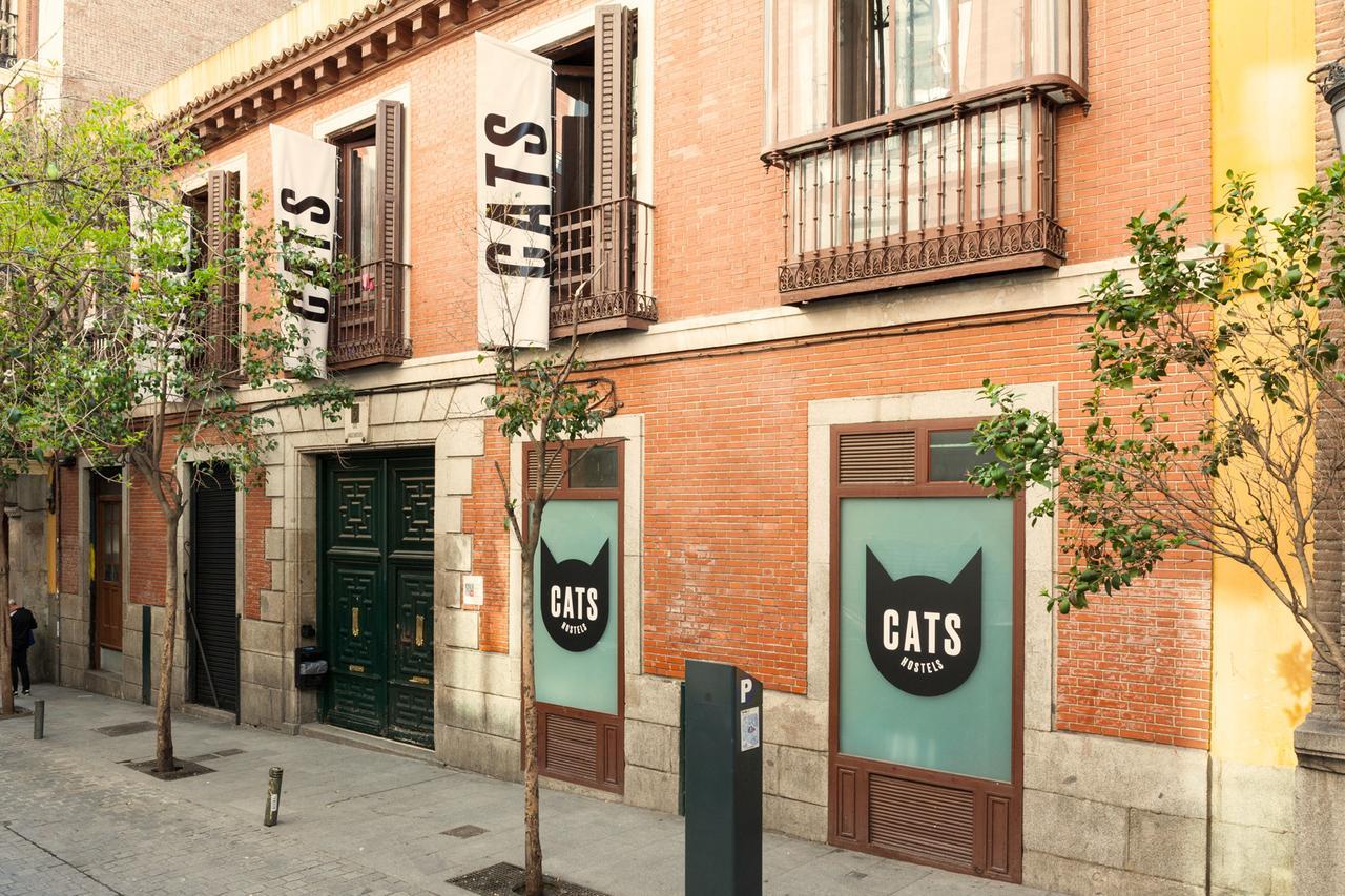 Cats Hostel Madrid Sol Exterior photo